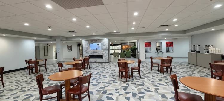 印第安纳波利斯东蔚景温德姆酒店(Wingate by Wyndham Indianapolis East)图片