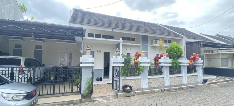 OYO民宿 94935 Rahayu(OYO 94935 Rahayu Homestay)图片