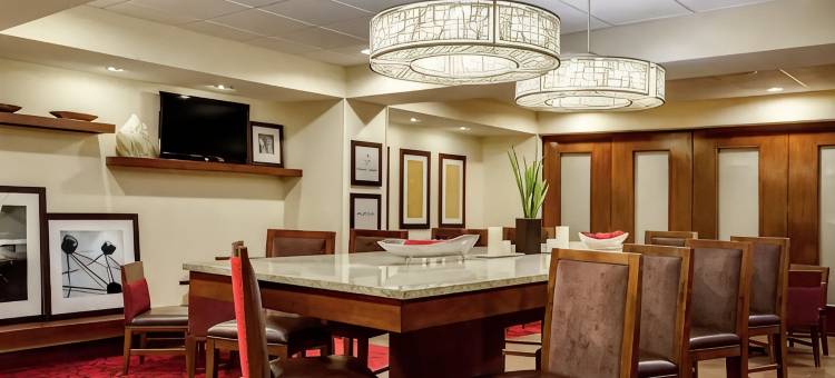 希尔顿欢朋酒店-奥索卡(Hampton Inn Ozark)图片