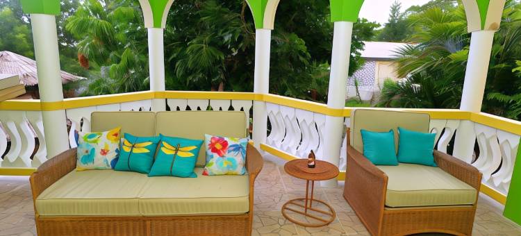 牙买加塔库玛精品别墅套房酒店(Takuma Boutique Hotel Rooms & Suites Jamaica)图片