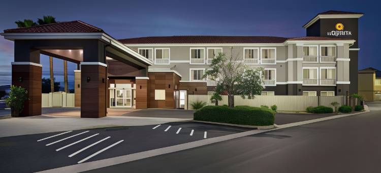 维克托维尔希斯皮里亚拉昆塔温德姆套房酒店(La Quinta Inn & Suites by Wyndham Hesperia Victorville)图片