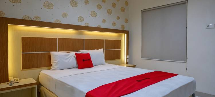 红多兹@布米帕鲁皮酒店(RedDoorz @ Hotel Bumi Palupy)图片