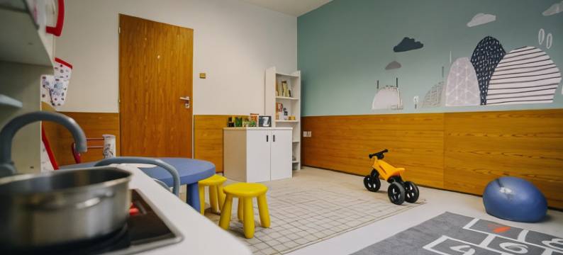 滑雪酒店(Hotel Ski)图片