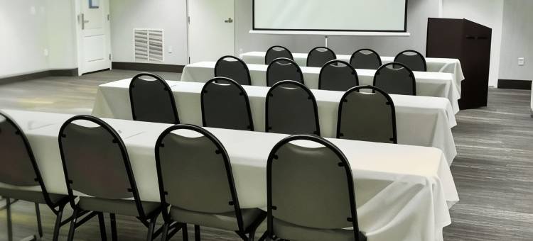 威廉斯波特希尔顿欢朋酒店(Hampton Inn Williamsport-Downtown)图片