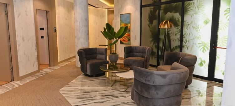 白山酒店(White Hill Hotel)图片
