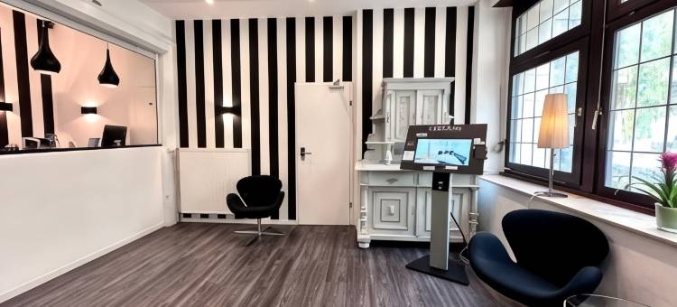 梅斯阿瑞纳城阿尔特杜茨酒店(Hotel Alt Deutz City-Messe-Arena Kontaktloser Self Check-IN)图片