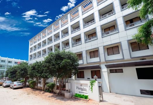 Plaza Inn Hotel Overview