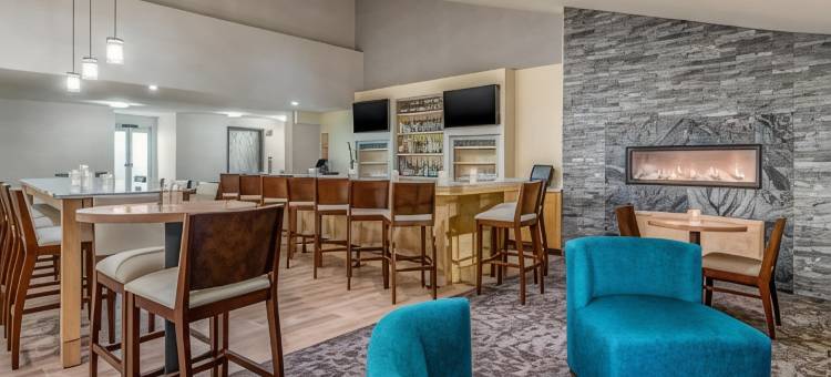 Holiday Inn 科德角 - 海恩尼斯(Holiday Inn Cape Cod - Hyannis)图片