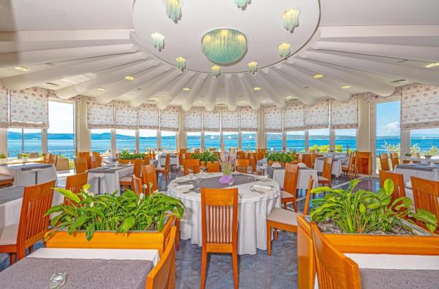 Hotel MarinaOver view