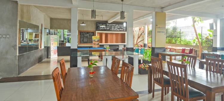 萨福瓦宾塔罗清真米特拉红门酒店(Safwah Bintaro Syariah Mitra RedDoorz)图片