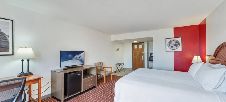 华美达犹他里奇菲尔德I-70酒店(Ramada by Wyndham Richfield UT I-70)图片