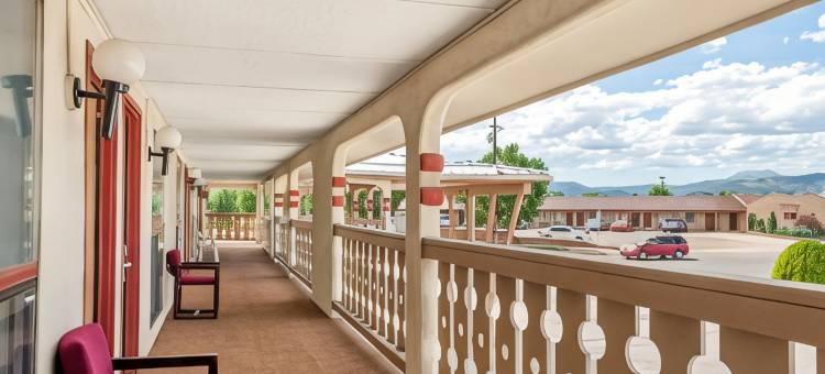 Travelodge by Wyndham Las Vegas NM图片