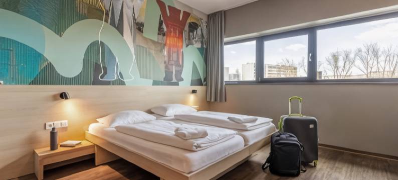 梅尼奈格尔酒店柏林机场店(Meininger Hotel Berlin Airport)图片