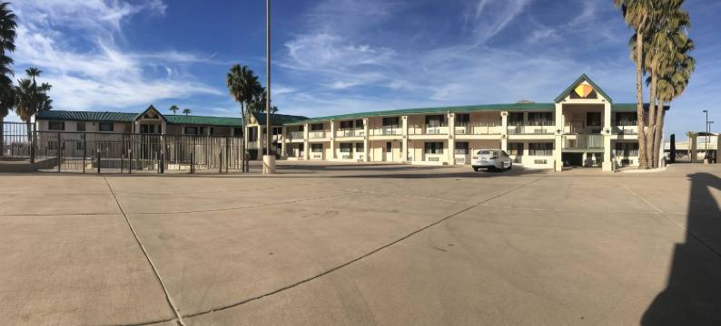 亚利桑那萨福德温德姆戴斯酒店(Days Inn by Wyndham Safford, AZ)图片