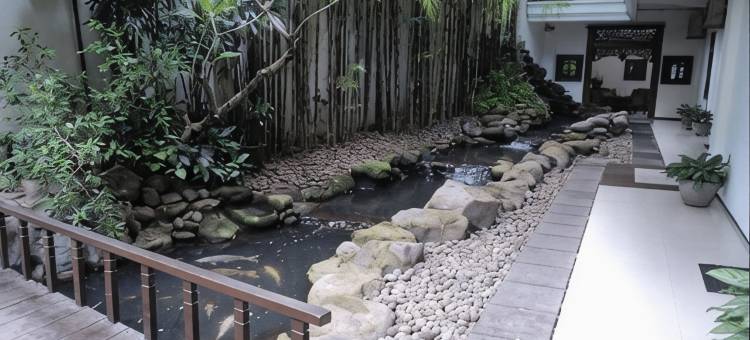 图隆阿贡成田酒店(Narita Hotel Tulungagung)图片