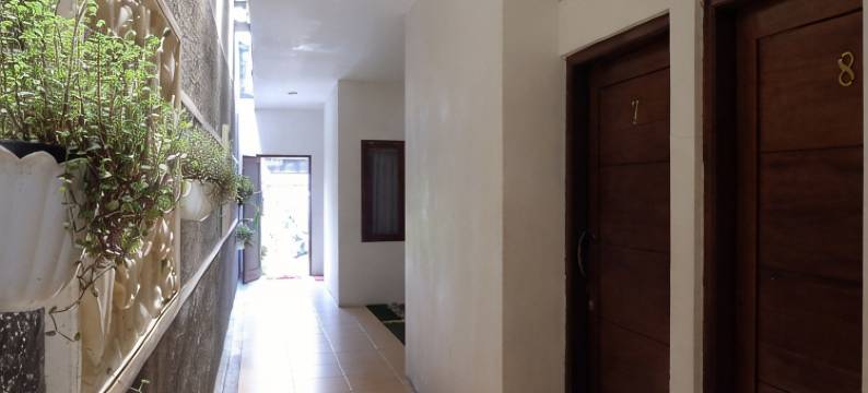 普里兰戈纳尔简旅馆(Puri Langenarjan Guest House)图片