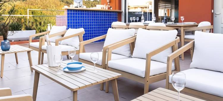 卡萨韦利亚酒店(Hôtel Casabella Cannes Mouans Sartoux)图片