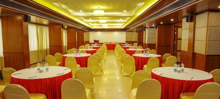 锡鲁万纳塔普拉姆经典萨洛瓦门廊酒店(Classic Sarovar Portico Trivandrum)图片