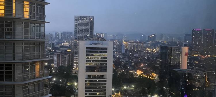 双子塔之星(SKY SUITE KLCC)图片