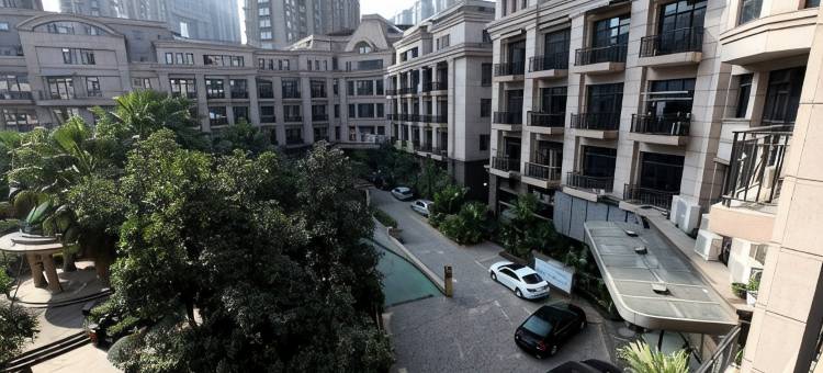 南昌晴天公寓(红谷中大道地铁站店)图片
