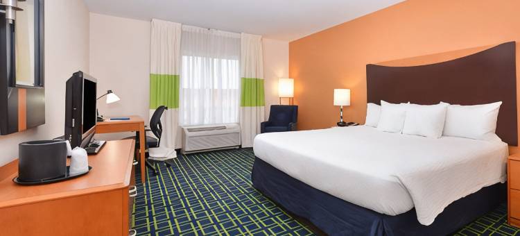韦恩堡万豪万枫酒店(Fairfield Inn & Suites Fort Wayne)图片