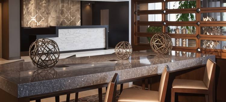 兰霍恩巴克斯县喜来登酒店(Sheraton Bucks County Langhorne)图片