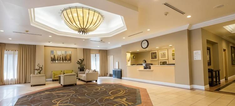 福乐顿市阿纳海姆豪生酒店及会议中心(Howard Johnson by Wyndham Fullerton/Anaheim Conference Cntr)图片