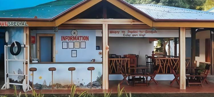 红多兹酒店@甘米银七月避风港海滨旅馆(RedDoorz @ July's Haven Seaside Pension Camiguin)图片