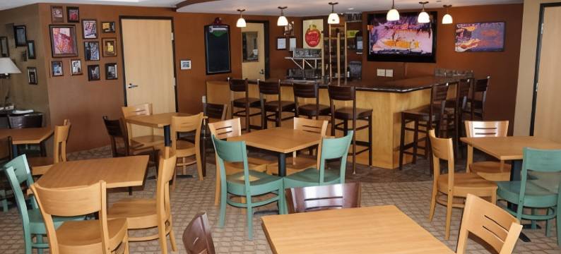 红狮酒店及套房 格莱姆斯(Red Lion Inn & Suites Grimes)图片