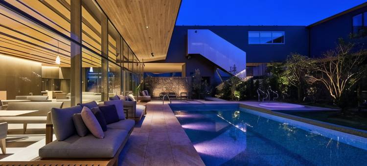 宫崎梅比亚(The Meibia Miyazaki)图片