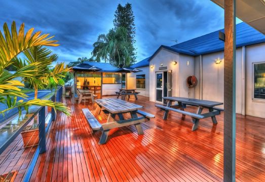 Fraser Coast Top Tourist Park Hotel Overview