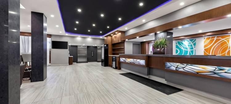 多伦多北约克贝斯特韦斯特优质套房酒店(Best Western Plus Toronto North York Hotel & Suites)图片