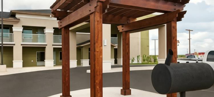 科图拉速8酒店(Super 8 by Wyndham Cotulla TX)图片