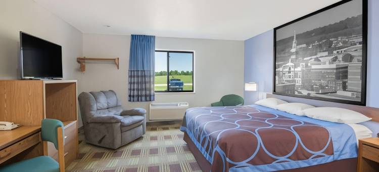 托莱多速8酒店(Super 8 by Wyndham Toledo)图片