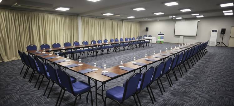 马尼萨西智选假日酒店(Holiday Inn Express Manisa - West)图片