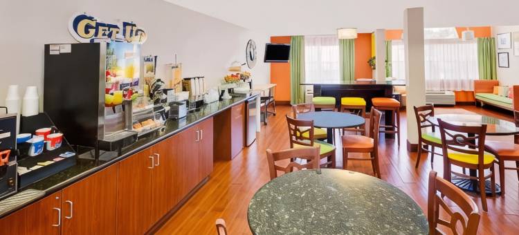 代弗尼-莫比尔麦客达套房酒店(Microtel Inn & Suites by Wyndham Daphne/Mobile)图片