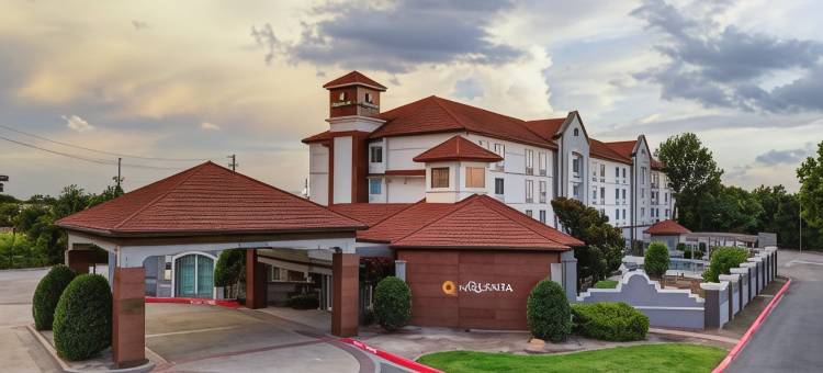 谢尔曼拉昆塔温德姆套房酒店(La Quinta Inn & Suites by Wyndham Sherman)图片