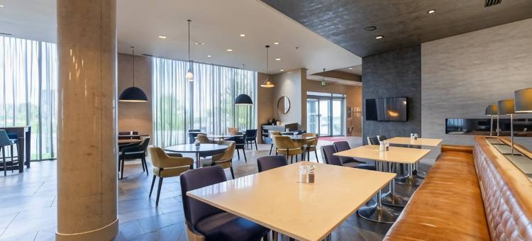 阿伯丁机场皇冠假日酒店(Crowne Plaza Aberdeen Airport)图片