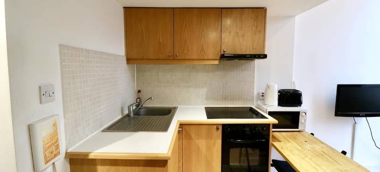 Flat 16 · Charming Split Level Studio Hyde Park P图片