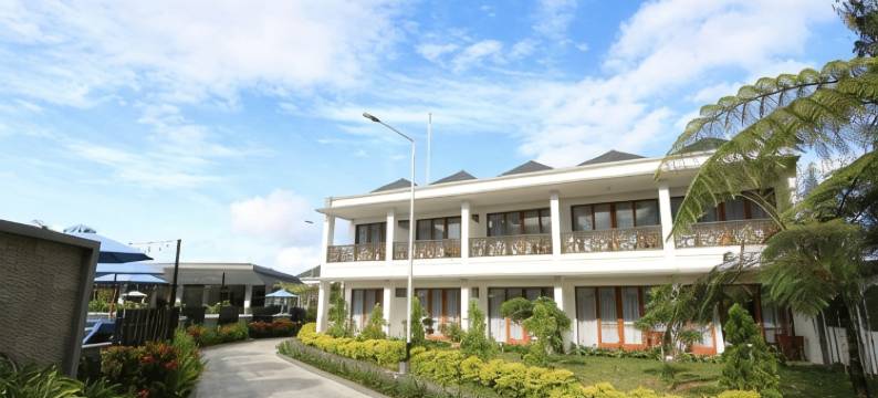 托莫洪大师度假村(Grand Master Villa Tomohon)图片