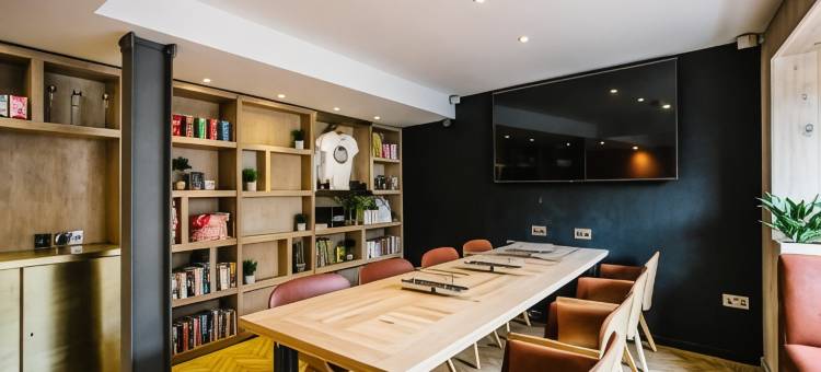 跳蚤市场酒店(Grassmarket Hotel)图片