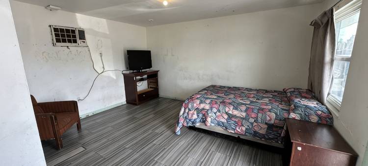 南坦帕贝斯OYO汽车旅馆(Base Motel By OYO South Tampa)图片