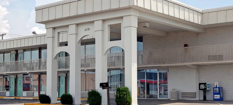 帕迪尤卡西 I-24 伊克诺郊外小屋(Econo Lodge Paducah West I-24)图片