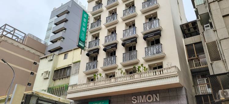 雀客快捷台中一中图片