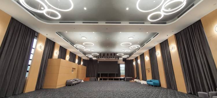TSR海滨酒店(Tsr Seafront Hotel)图片