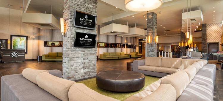 桑德曼特色温哥华机场度假酒店(Sandman Signature Vancouver Airport Hotel & Resort)图片
