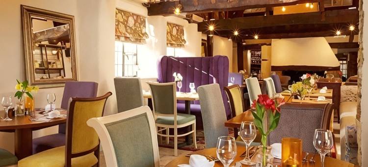 白鹿酒店(White Hart Hotel)图片