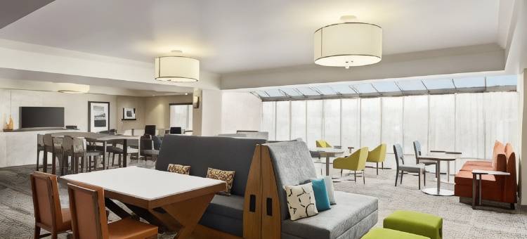 希尔顿欢朋酒店-波特兰机场(Hampton Inn Portland Airport)图片