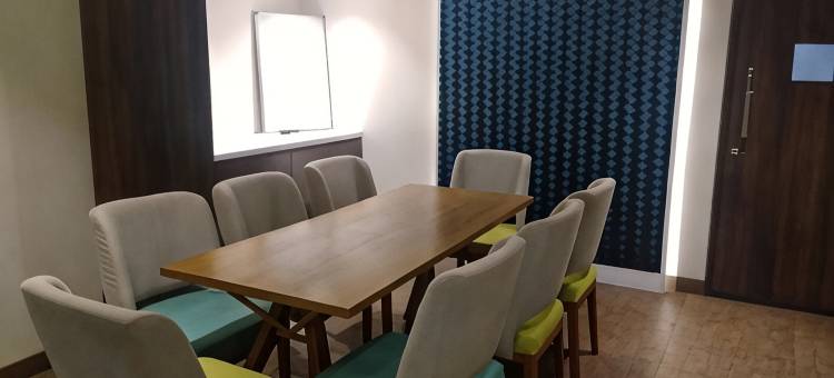 泽比海得拉巴GRT酒店(Zibe Luxe Hyderabad by GRT Hotels)图片