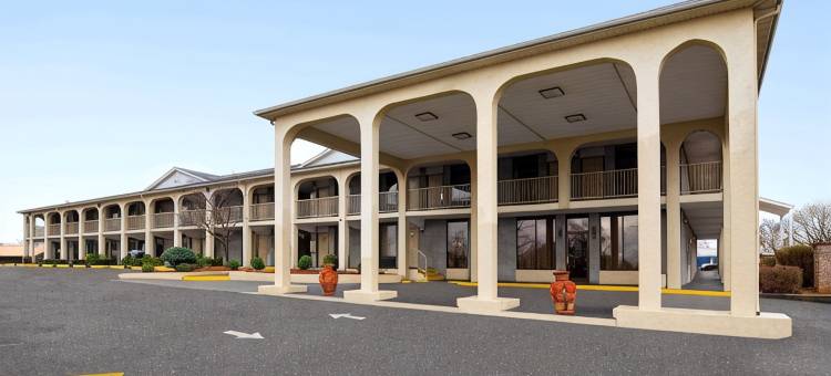 哥伦比亚肯塔基温德姆戴斯酒店(Days Inn by Wyndham Columbia Kentucky)图片